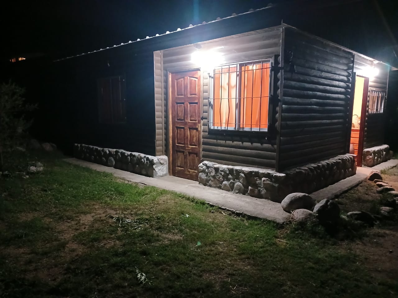 VENTA 2 CABAÑAS B VALENTI- CAPILLA DEL MONTE- OPORTUNIDAD