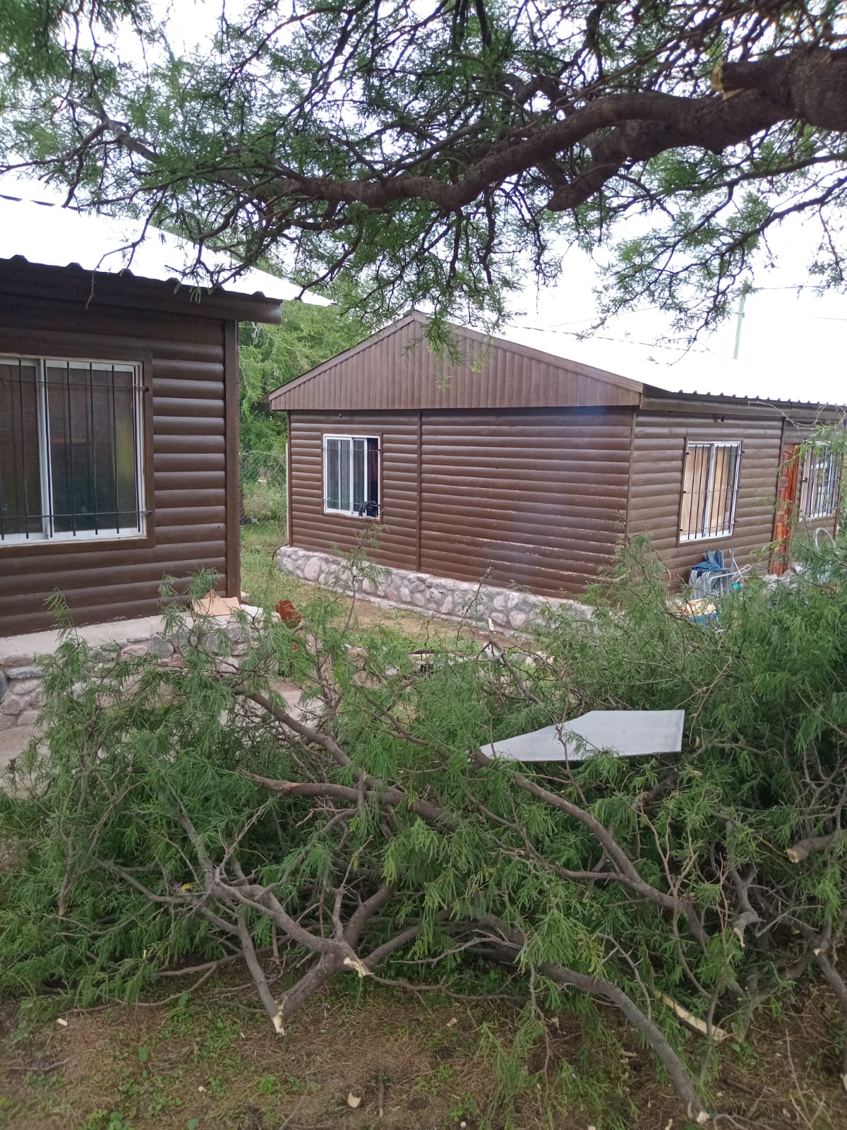 VENTA 2 CABAÑAS B VALENTI- CAPILLA DEL MONTE- OPORTUNIDAD