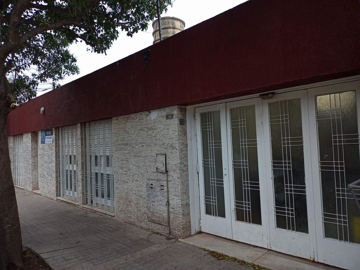 Casa en venta, 3 dormitorios, 3 baños en Barrio Crisol Sud (Apta Credito Bancor)