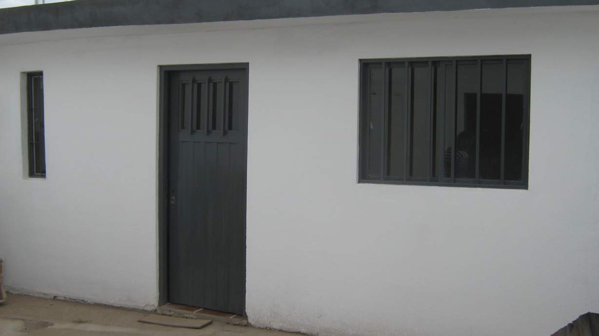 VENDO CASA- DPTO  TERRENO- (AL LIMITE ENTRE V. RIVERA INDARTE Y SALDÁN)