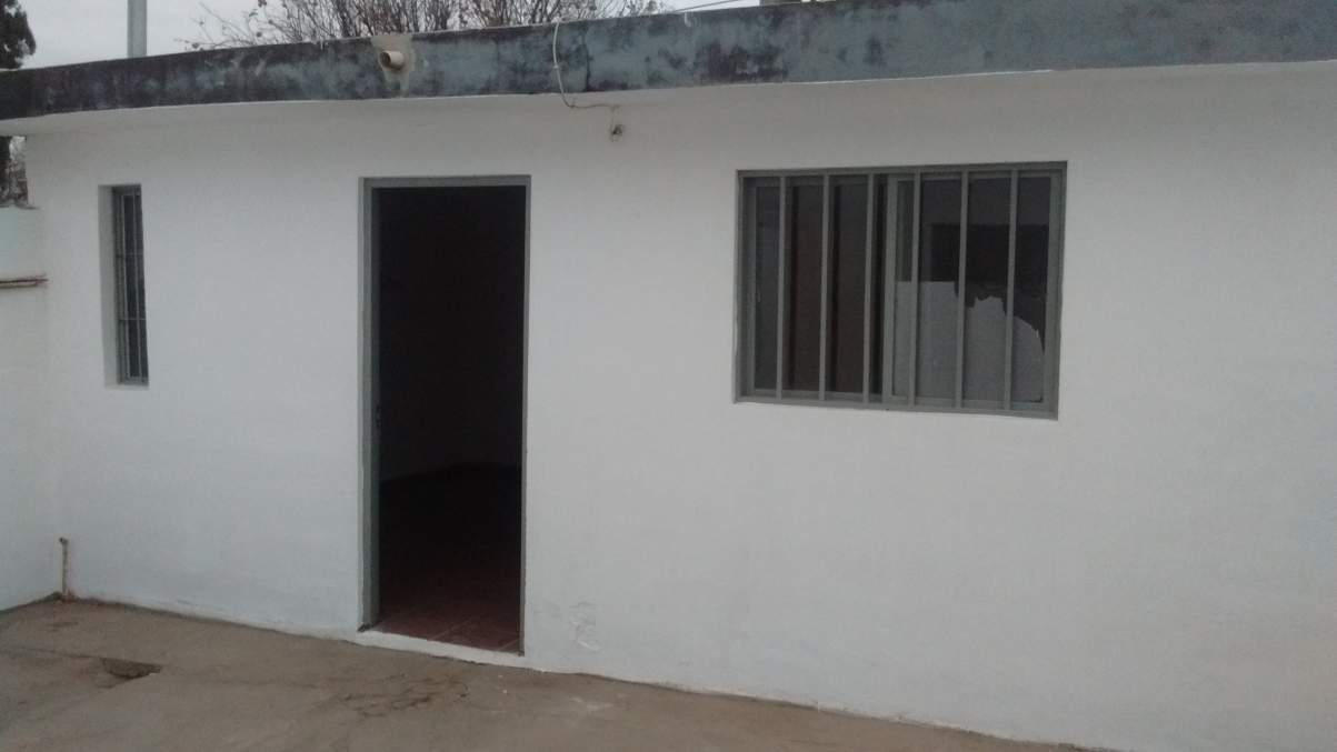 VENDO CASA- DPTO  TERRENO- (AL LIMITE ENTRE V. RIVERA INDARTE Y SALDÁN)