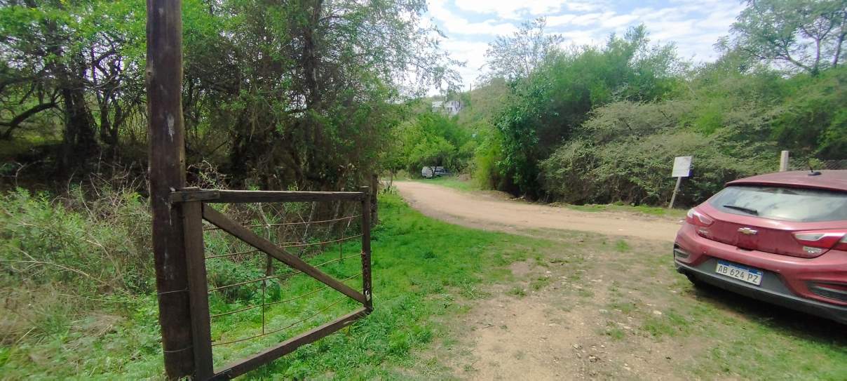 7 Ha La Serranita , escritura todos los servicios , 300 mts del rio !!!!