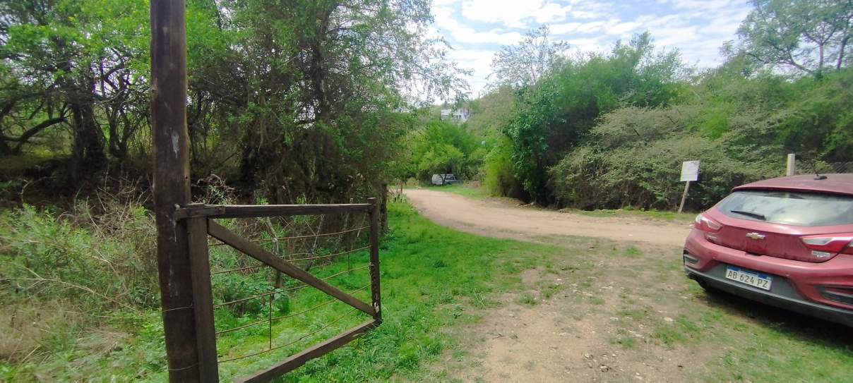 7 Ha La Serranita , escritura todos los servicios , 300 mts del rio !!!!