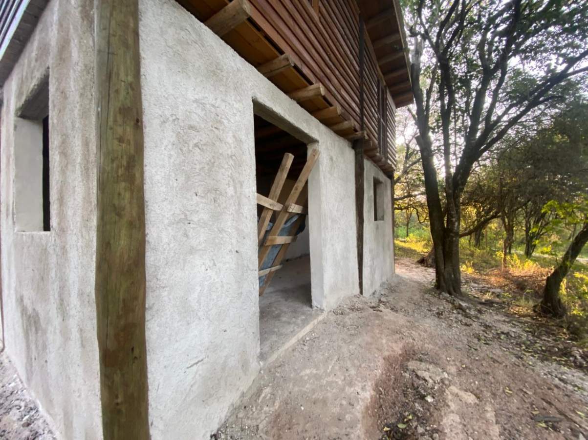 VENDO CABAÑA A TERMINAR EN SALSIPUEDES (VILLA SILVINA) CON ESCRITURA U$S 25.000