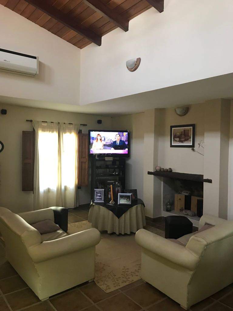 IMPORTANTE PROPIEDAD EN VENTA