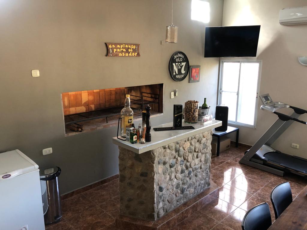 IMPORTANTE PROPIEDAD EN VENTA