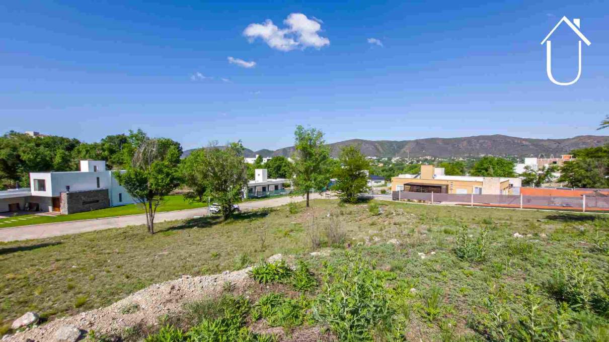 VENTA. TERRENO, LOTE. 1395 M2. COUNTRY ALTOS DE CARLOS PAZ. PUNILLA. SIERRAS CBA