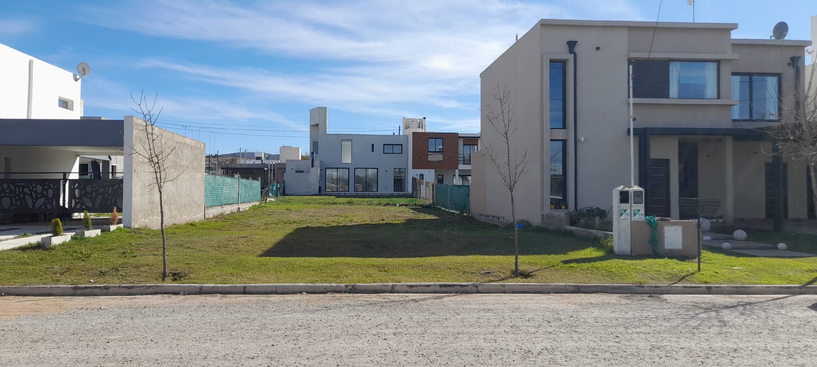 VENTA. LOTE TERRENO 350M2. TEJAS 4. SEGURIDAD 24HS. MALAGUEÑO. CÓRDOBA.