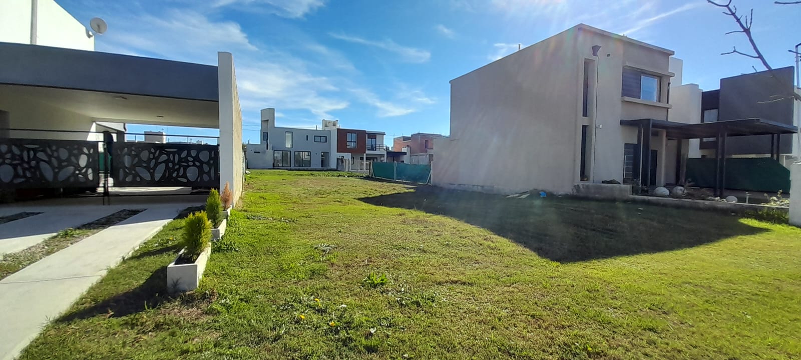 VENTA. LOTE TERRENO 350M2. TEJAS 4. SEGURIDAD 24HS. MALAGUEÑO. CÓRDOBA.