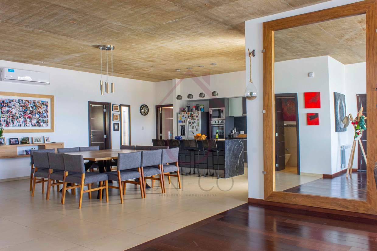 VENTA CASA 3 HABITACIONES PILETA COUNTRY LA PANKANA LA CALERA CÓRDOBA