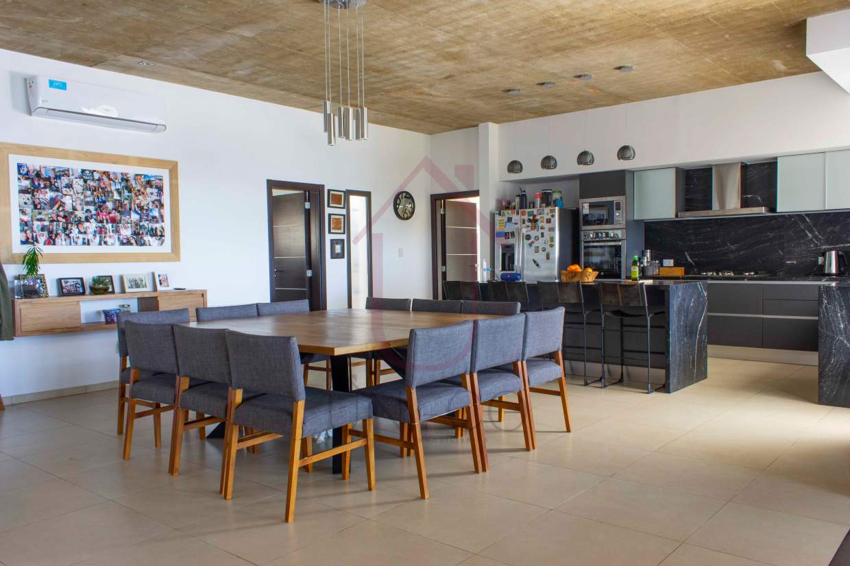 VENTA CASA 3 HABITACIONES PILETA COUNTRY LA PANKANA LA CALERA CÓRDOBA
