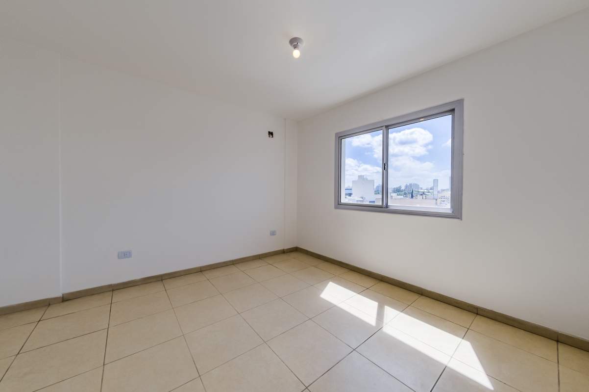 VENTA. DEPARTAMENTO A ESTRENAR. 2 DORMITORIOS. BALCÓN CON ASADOR. ALBERDI. CÓRDOBA.