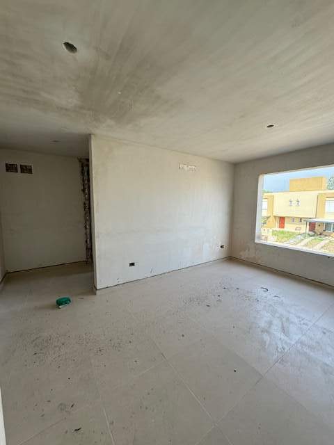 VENTA HERMOSOS DUPLEX EN DISTRITO SUR