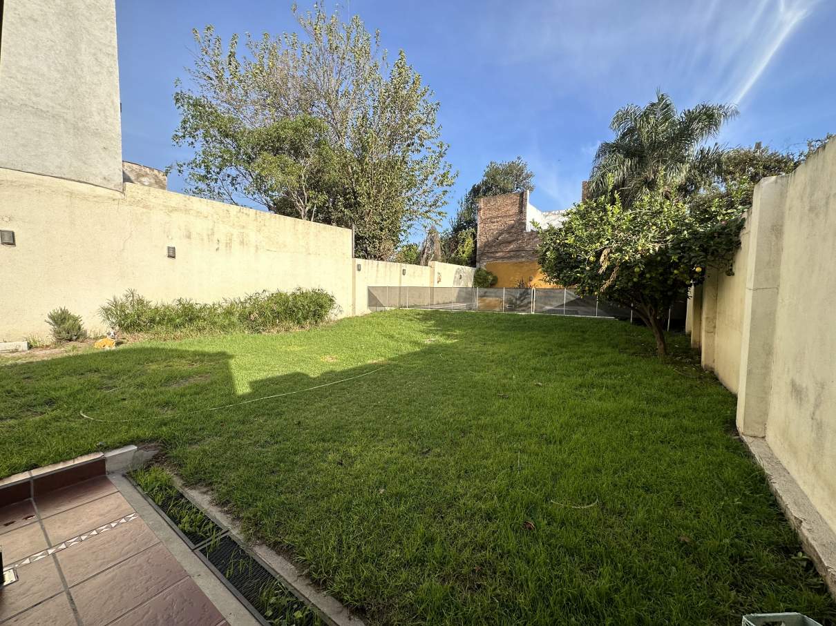 Vendo Casa En Barrio Alta Córdoba (apta credito bancor)