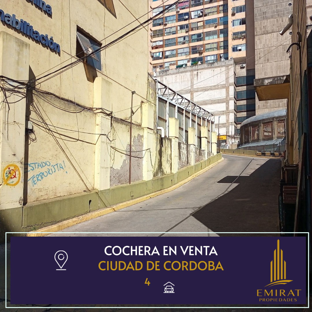 Vendo cochera en avenida colon