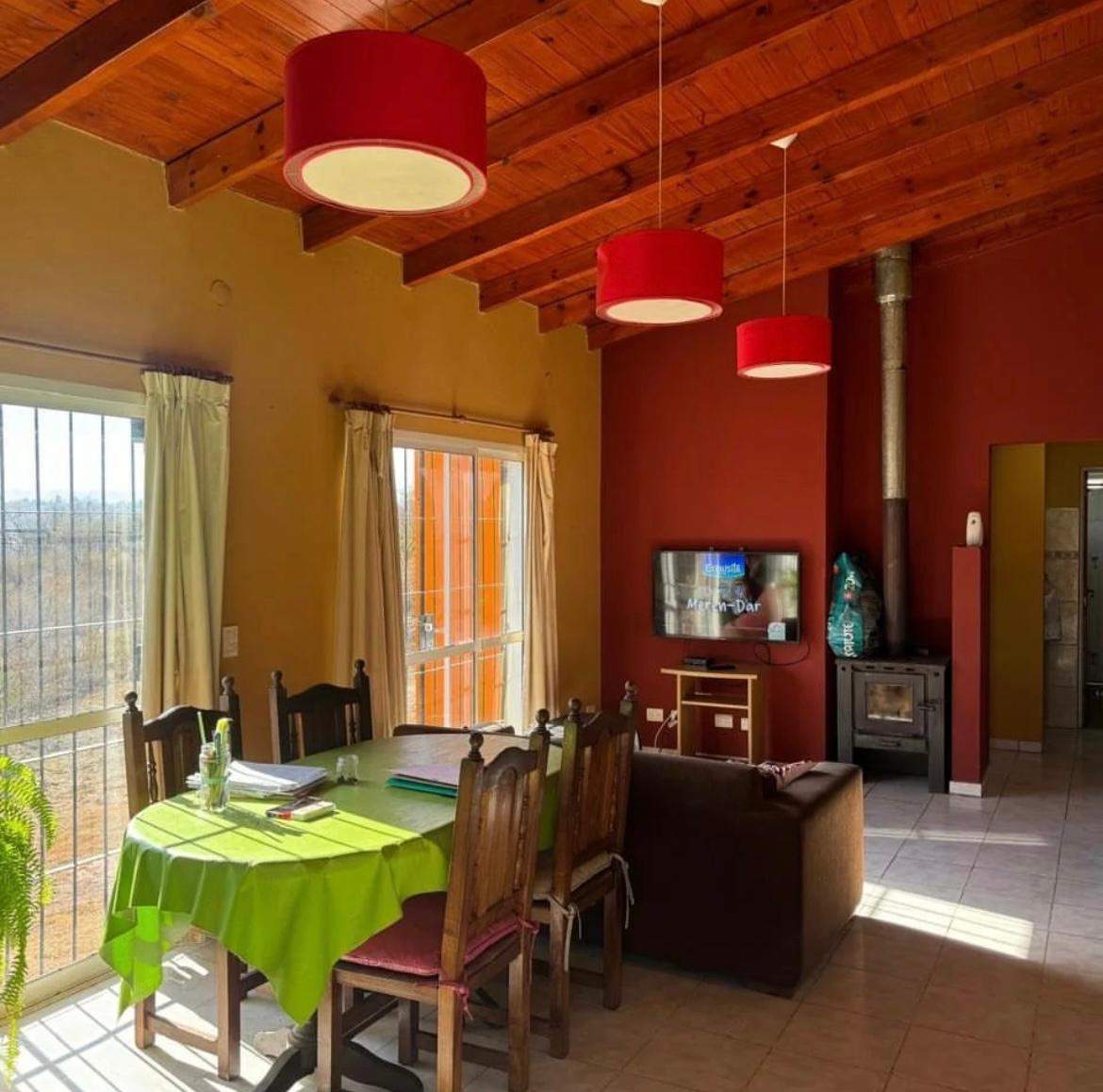 VENTA CASA ESTANCIA VIEJA - CARLOS PAZ - 1 Dormitorio - 900m2 terreno