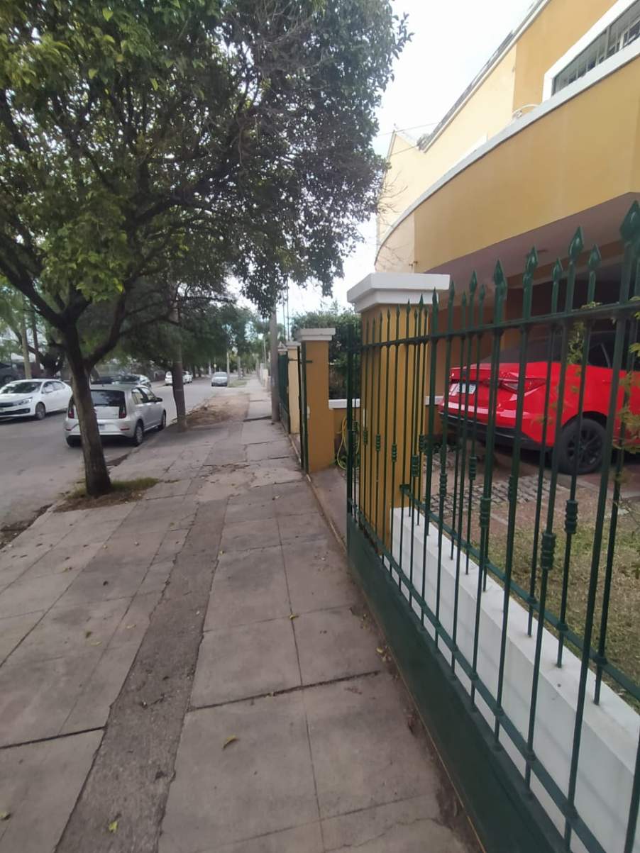 APTO BANCOR -  DUPLEX - 3 DORM - COCHERA - BARRIO URITORCO - CBA
