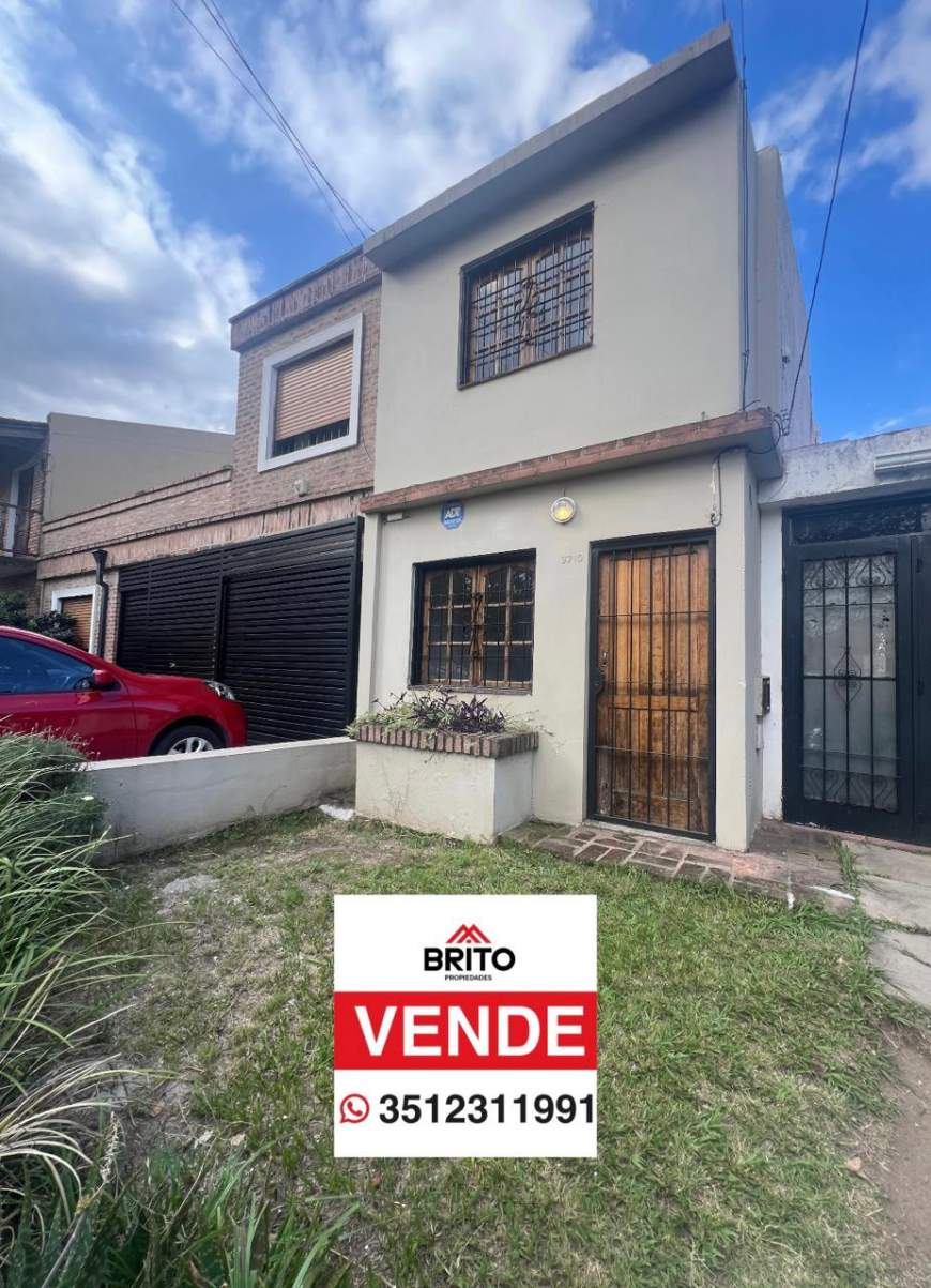 VENTA CASA 1 Dormitorio y 12 Cerro de las Rosas - Mariano Larra al 3700