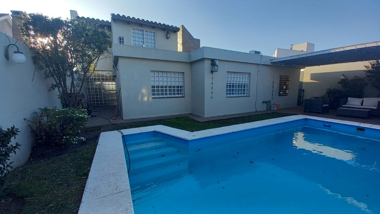 Colinas del Cerro  Reciclada 3 dorm- IMPECABLE