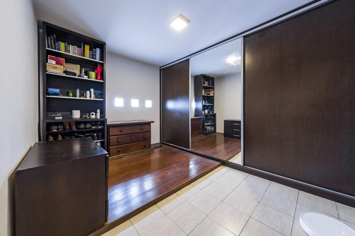 Nuevo Poeta Duplex 3 dormitorios mas escritorio, quinco, pileta cochera doble 145 mil
