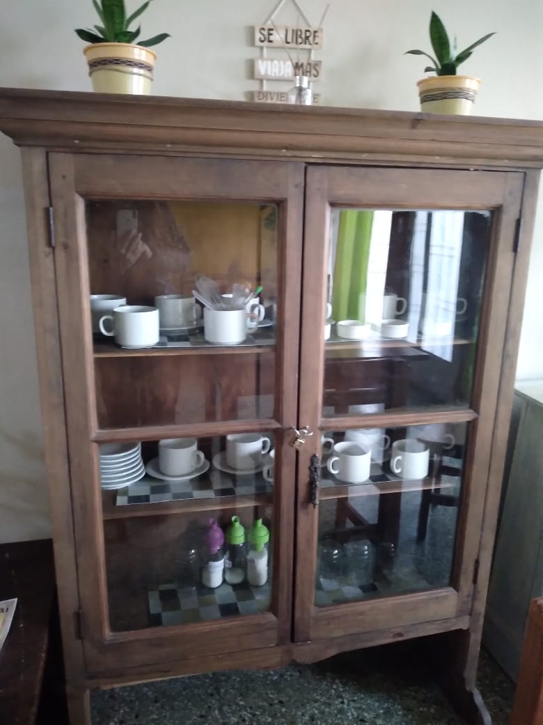 VENTA HOSPEDAJE A 1 CUADRA DE LA CALLE TECHADA- CAPILLA DEL MONTE