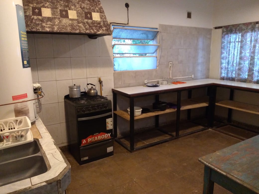 VENTA HOSPEDAJE A 1 CUADRA DE LA CALLE TECHADA- CAPILLA DEL MONTE