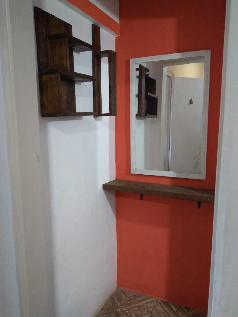 VENTA HOSPEDAJE A 1 CUADRA DE LA CALLE TECHADA- CAPILLA DEL MONTE