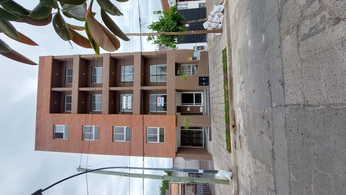 ALTA RENTABILIDAD! OPORTUNIDAD A ESTRENAR  EN ALTO ALBERDI!