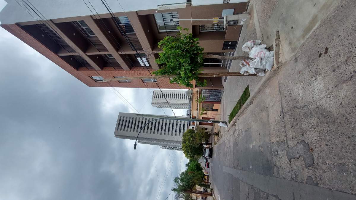 ALTA RENTABILIDAD! OPORTUNIDAD A ESTRENAR  EN ALTO ALBERDI!
