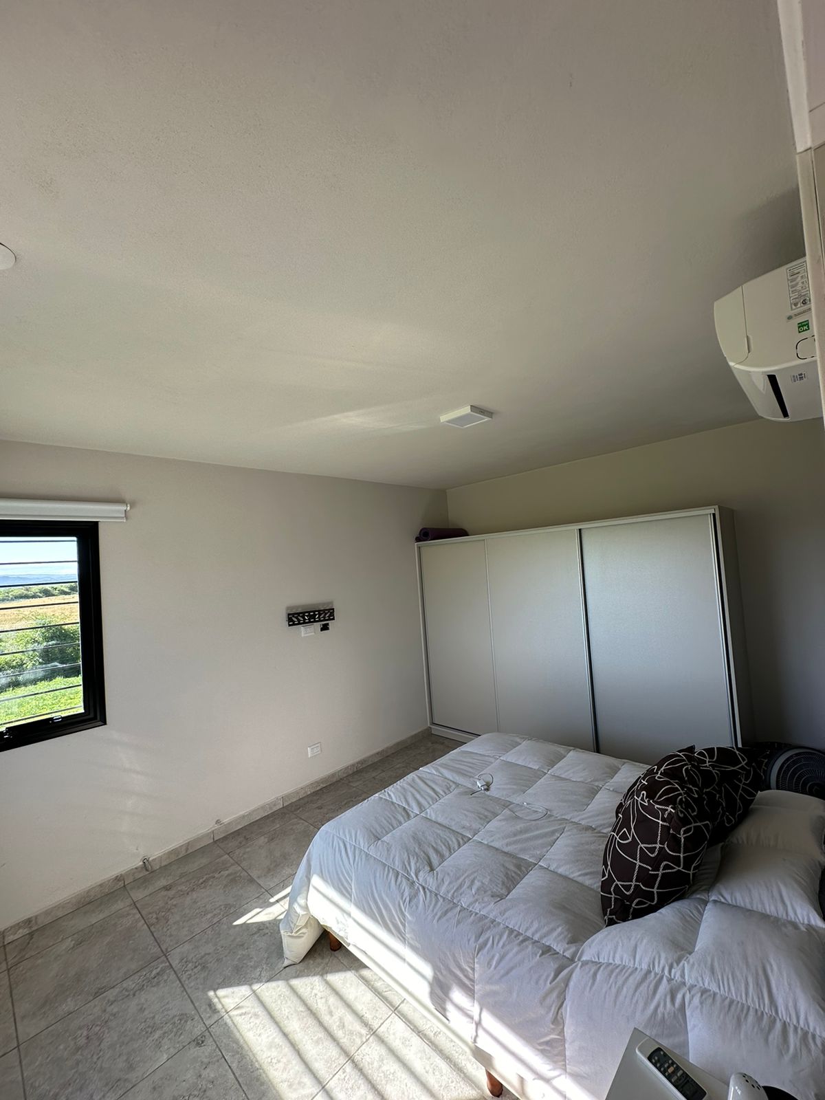 CASA EN VENTA BARRIO 4 VIENTOS UNQUILLO