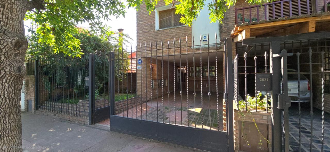 VENDE HERMOSA CASA  A CUADRAS DEL ORFEO