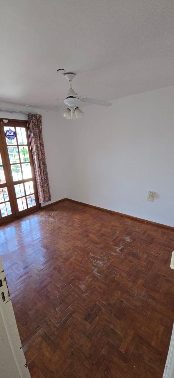 VENDE HERMOSA CASA  A CUADRAS DEL ORFEO
