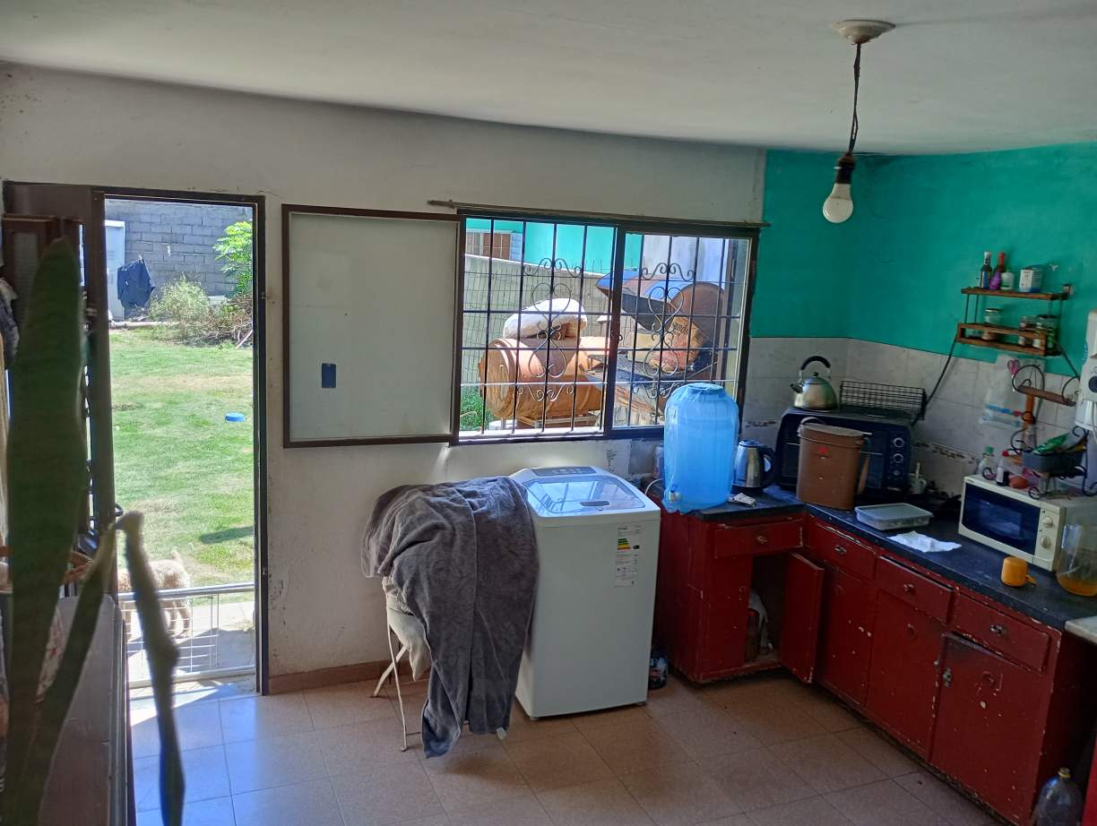 casa en venta, dos dormitorios en barrio carcano