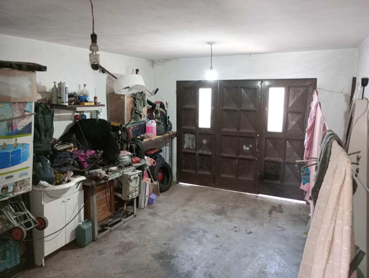 casa en venta, dos dormitorios en barrio carcano