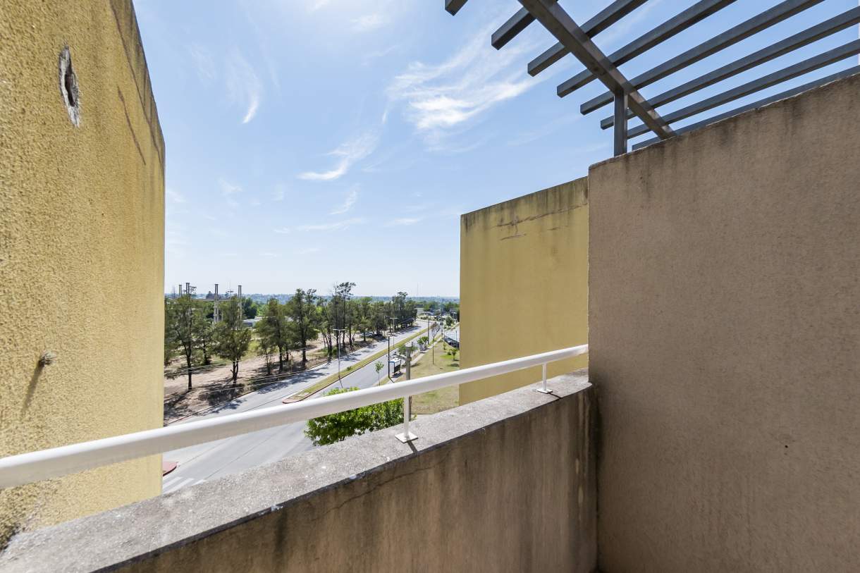 VENTA DPTO COMPLEJO BALCONES DEL CHATEAU