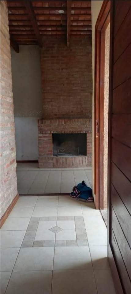 VENDO CASA EN BARRIO TALAR DE MENDIOLAZA