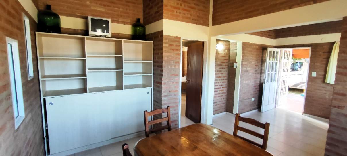 CASA DE 2 DORMITORIOS EN MINA CLAVERO