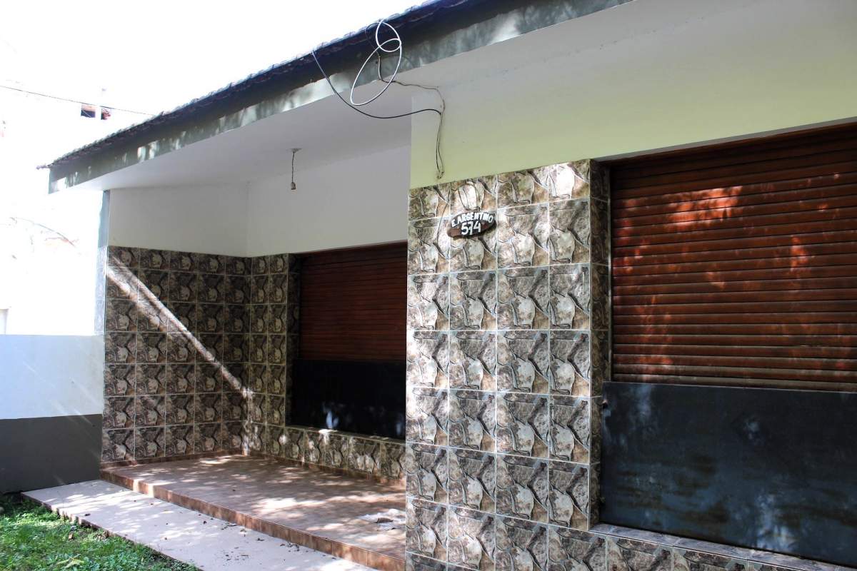 Casa y Departamento en venta sobre Costanera de Cura Brochero