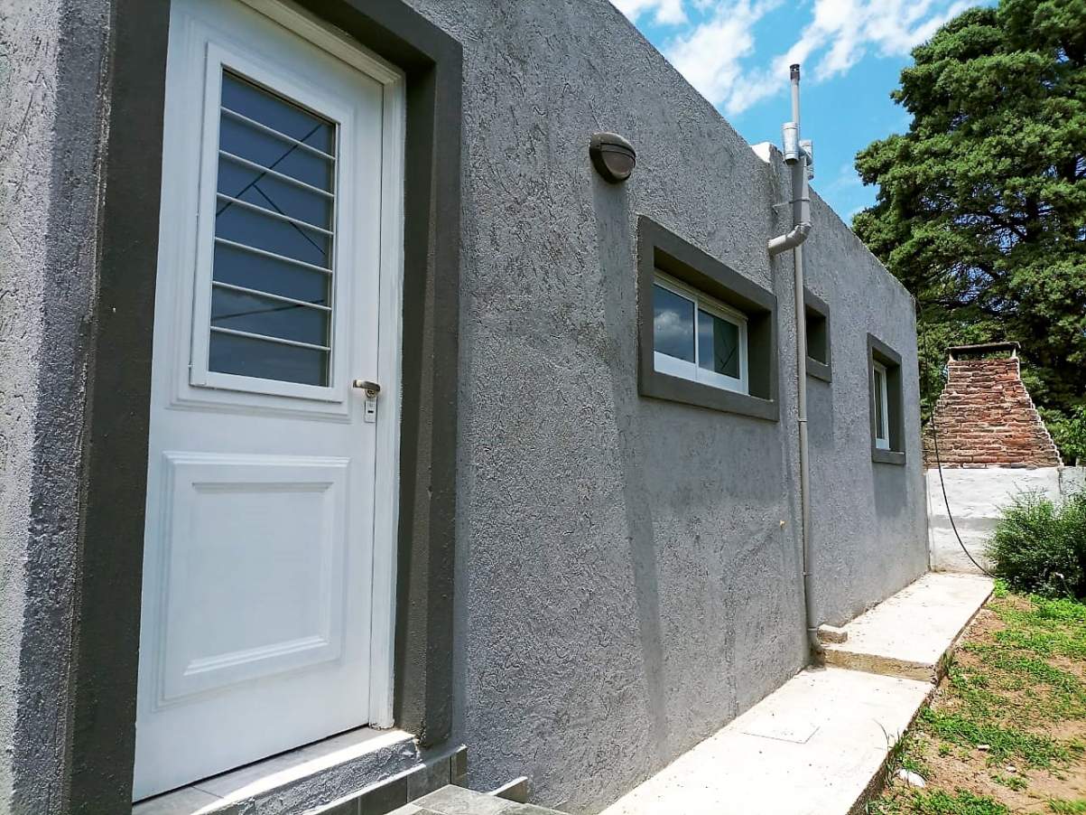 CASA EN VENTA UBICADA EN BIALET MASSE-BARRIO: Balcón del Lago