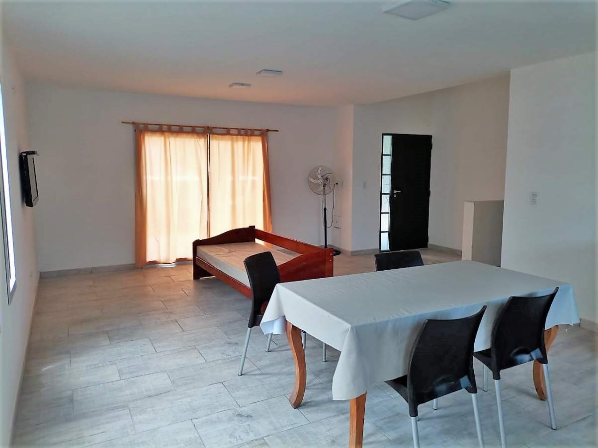 CASA EN VENTA UBICADA EN BIALET MASSE-BARRIO: Balcón del Lago