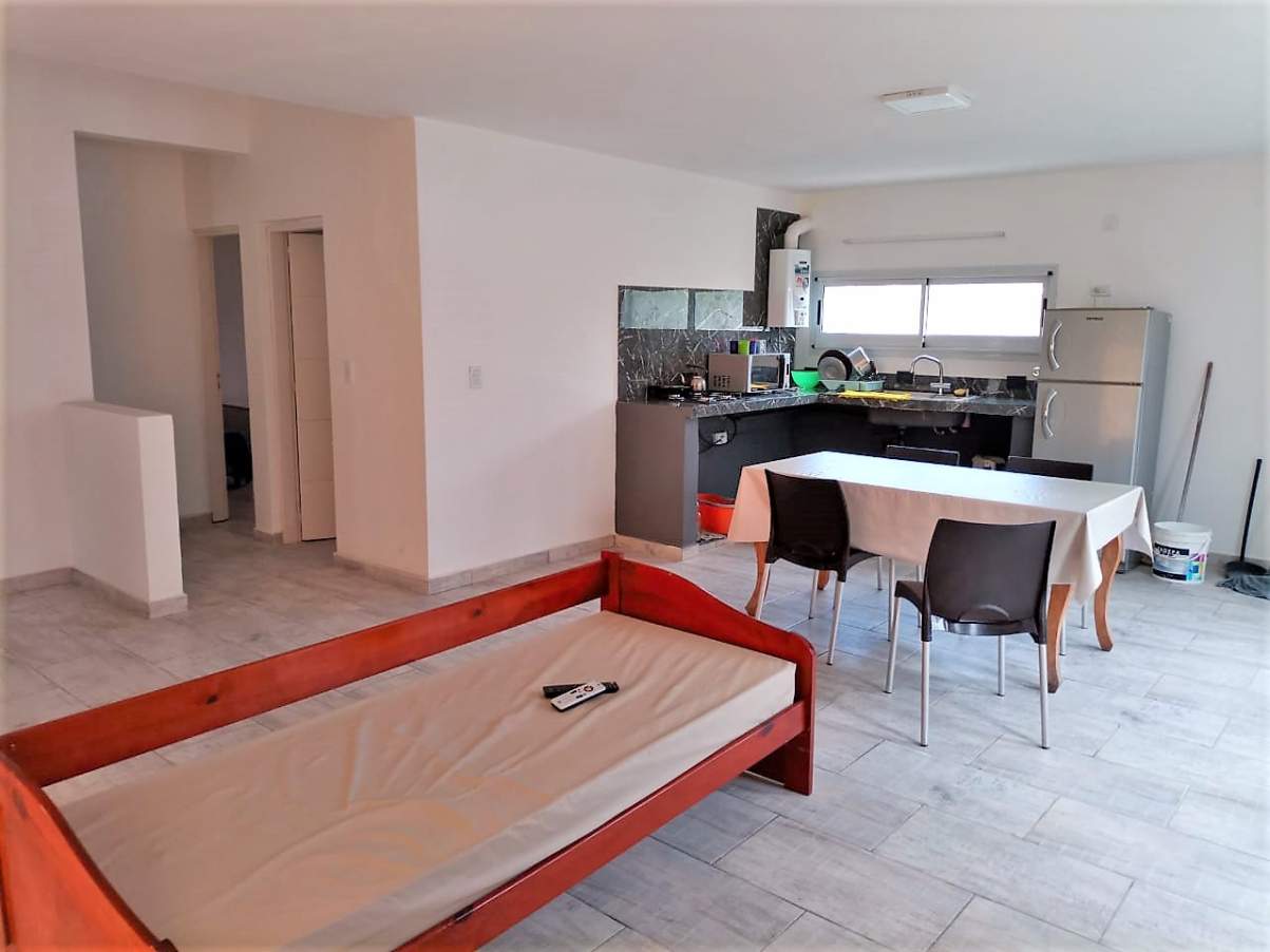 CASA EN VENTA UBICADA EN BIALET MASSE-BARRIO: Balcón del Lago
