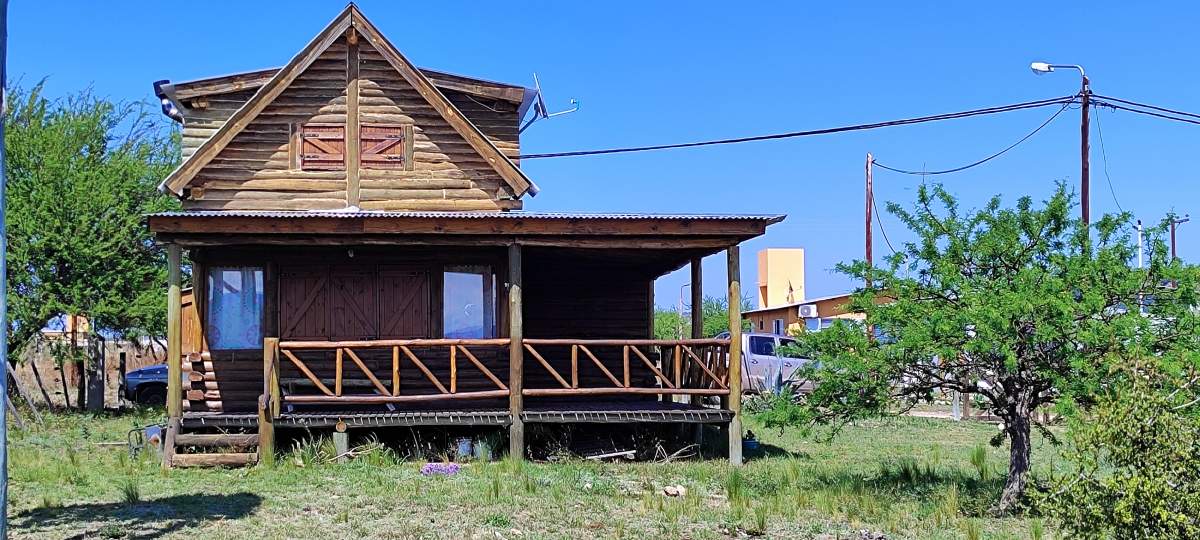 CABAÑA DE DOS DORMITORIOS EN CURA BROCHERO