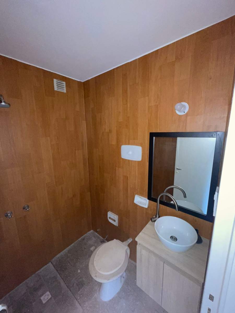 Vendo dpto 1 dorm. Centro.