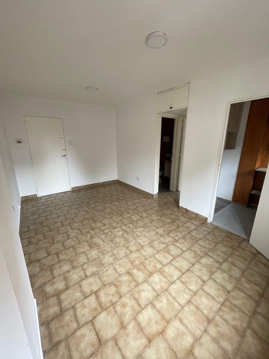Vendo dpto 1 dorm. Centro.