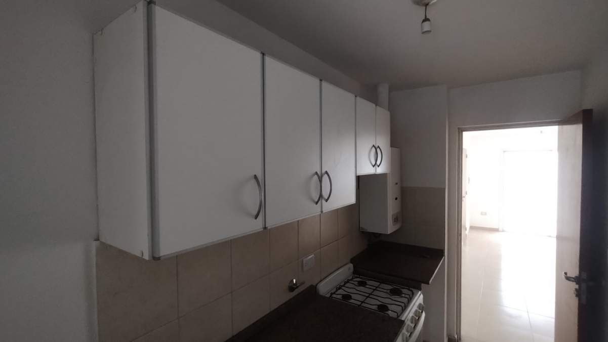 DEPARTAMENTO EN ALQUILER EN BARRIO ALTO ALBERDI