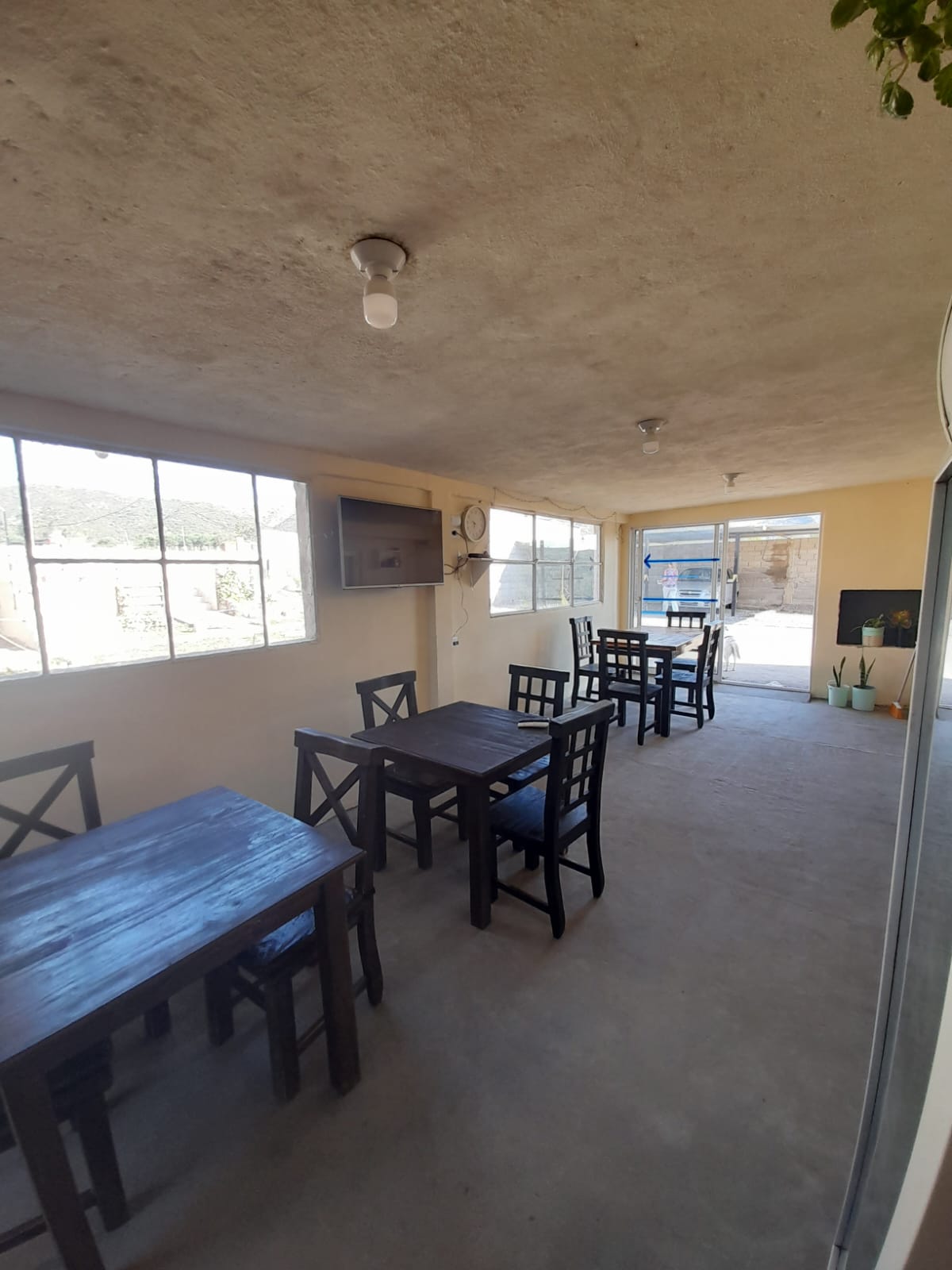 OPORTUNIDAD EXCELENTE PROPIEDAD EN SAN ANTONIO DE ARREDONDO