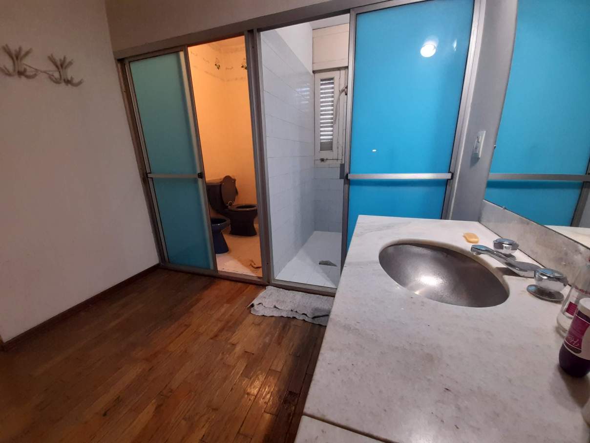 SALVATIERRA VENDE - BARRIO JUNIORS - 3 DORM- PATIOPISICINA - MEJOR UBICACION