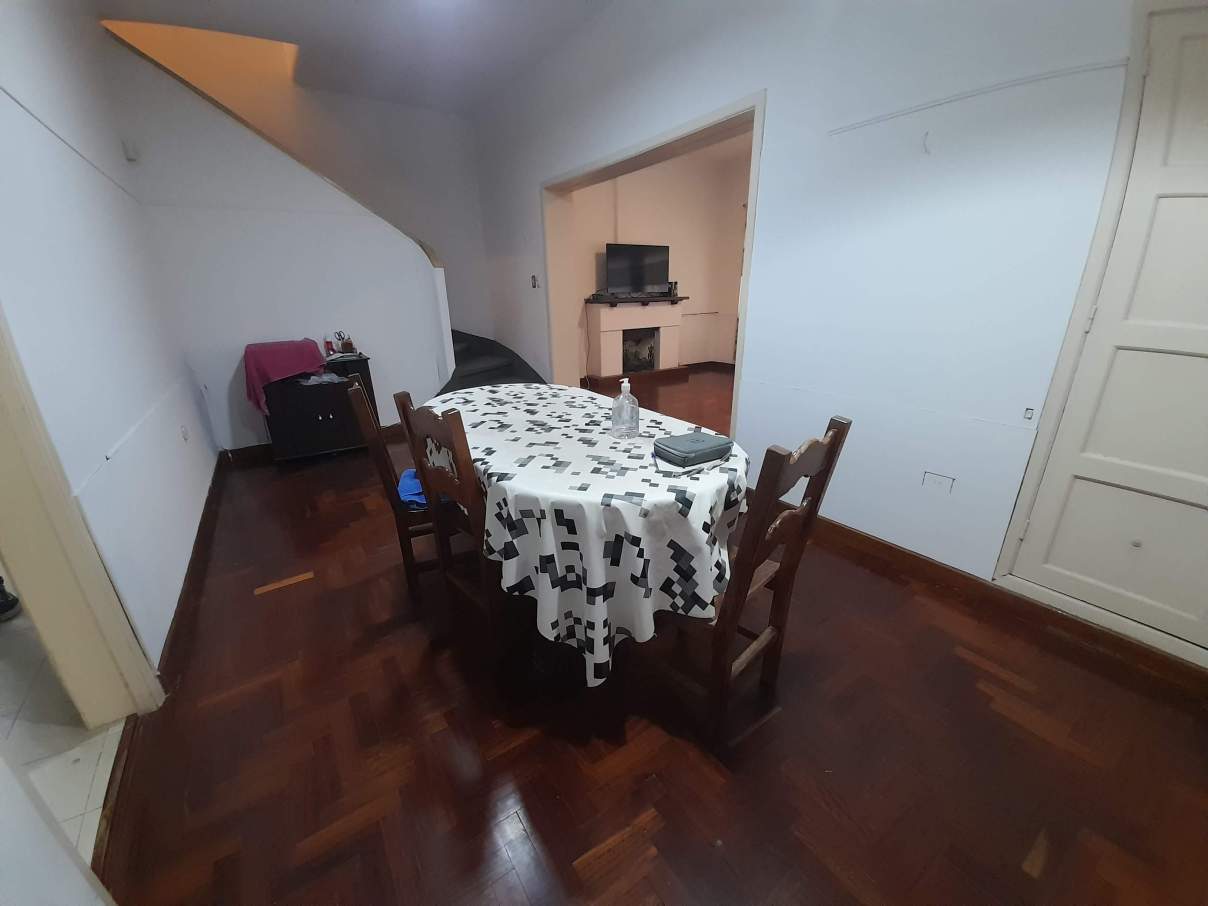 SALVATIERRA VENDE - BARRIO JUNIORS - 3 DORM- PATIOPISICINA - MEJOR UBICACION