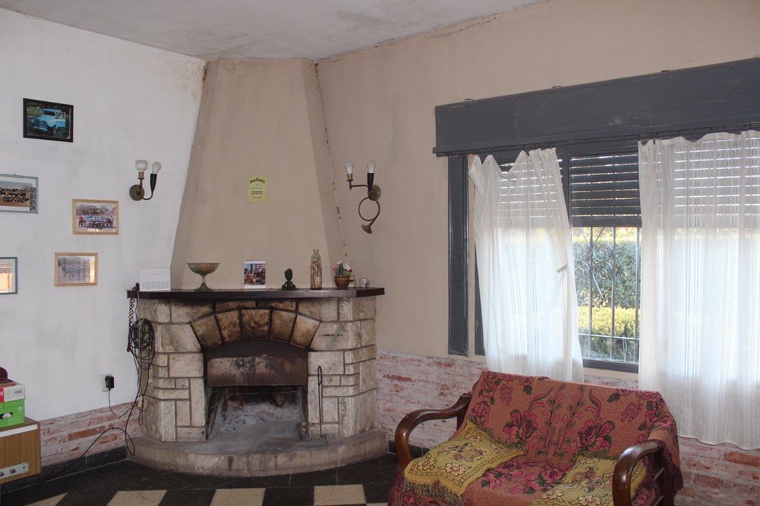 Se vende hostería de 9 dorm. y Chalet de 3 dorm. En Valle Hermoso. Prov. de Córdoba.