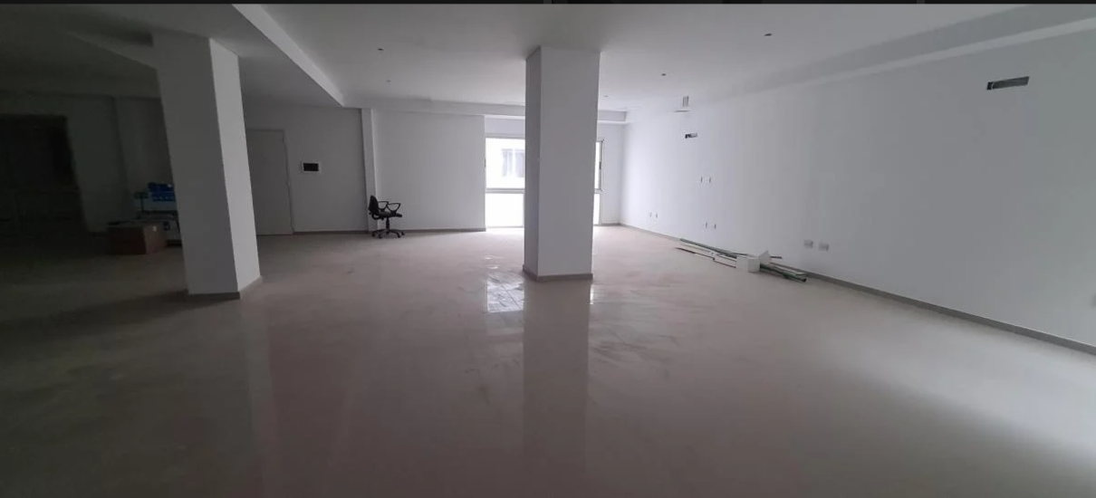 ALQUILA Oficina - edificio Rodas Chacabuco NUEVA CORDOBA